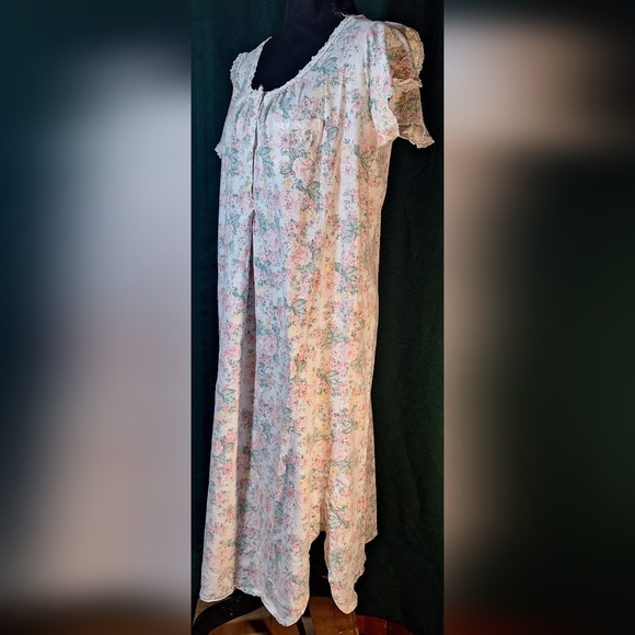 CAROLE HOCHMAN Nightgown - Picture 3 of 5